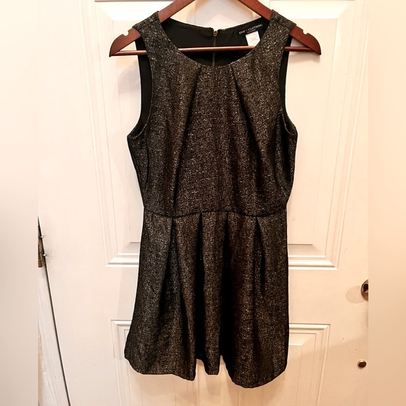 One ❤️ Clothing LA Holiday party dress Med. black and gold sleeveless mini prom - Picture 4 of 7